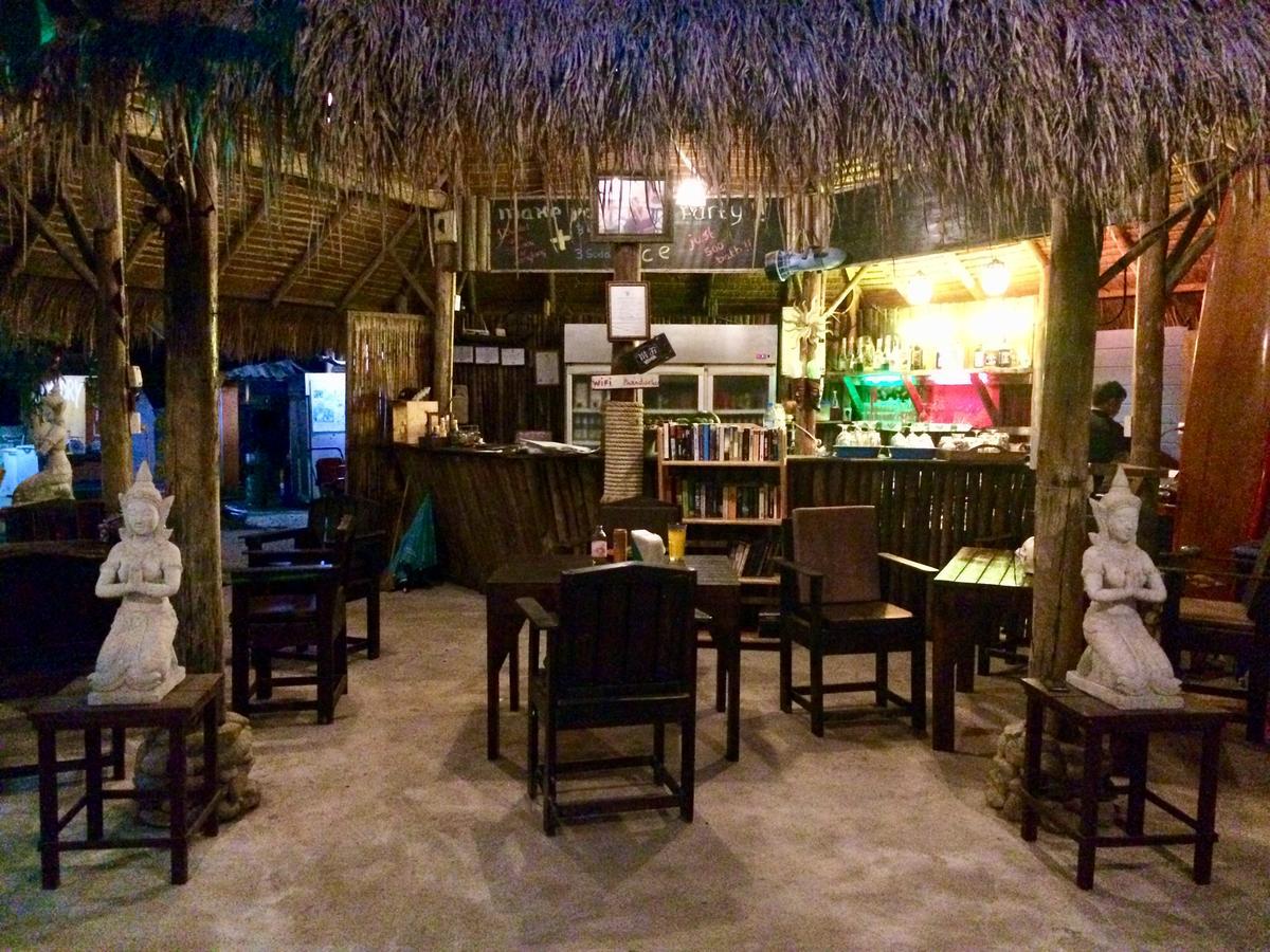 Sea Paradise Ban Khlong Kloi Exterior photo