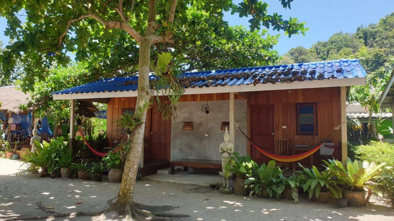 Sea Paradise Ban Khlong Kloi Exterior photo